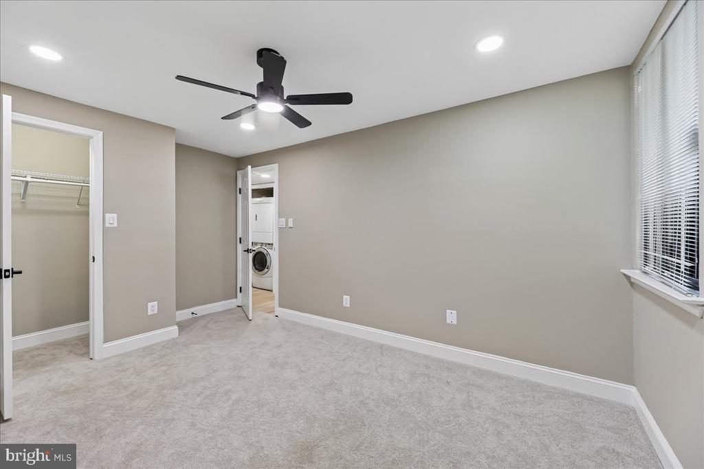3342 HUNTLEY SQUARE DRIVE Unit: T1