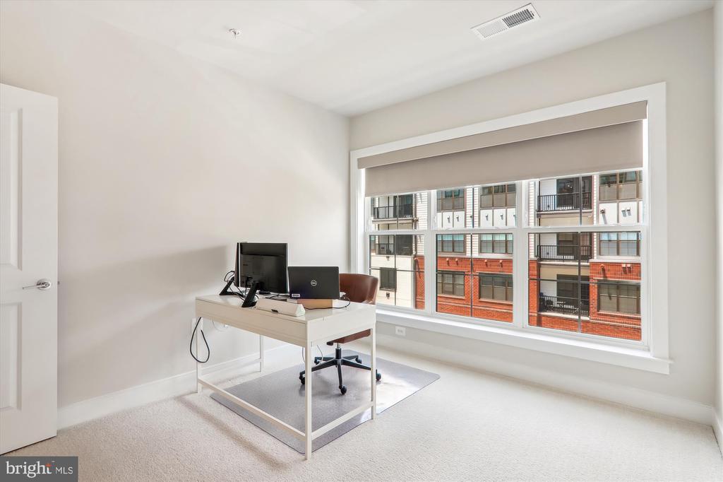 104 SAINT IVES PLACE Unit: 209