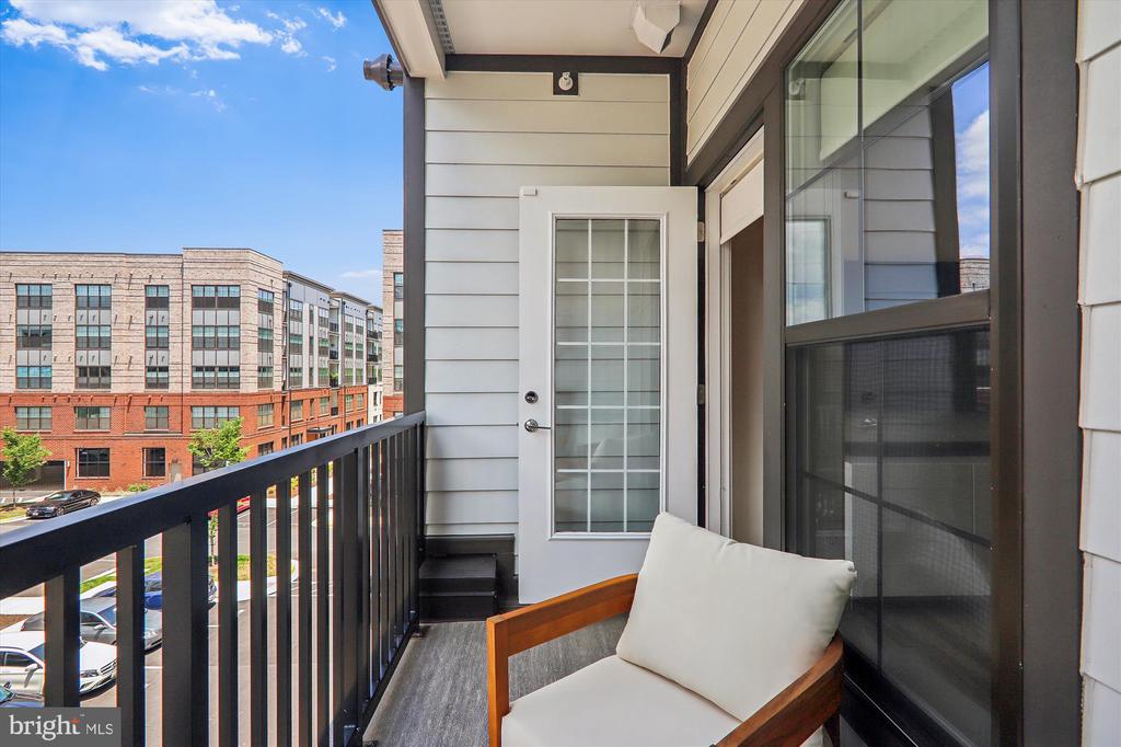 104 SAINT IVES PLACE Unit: 209