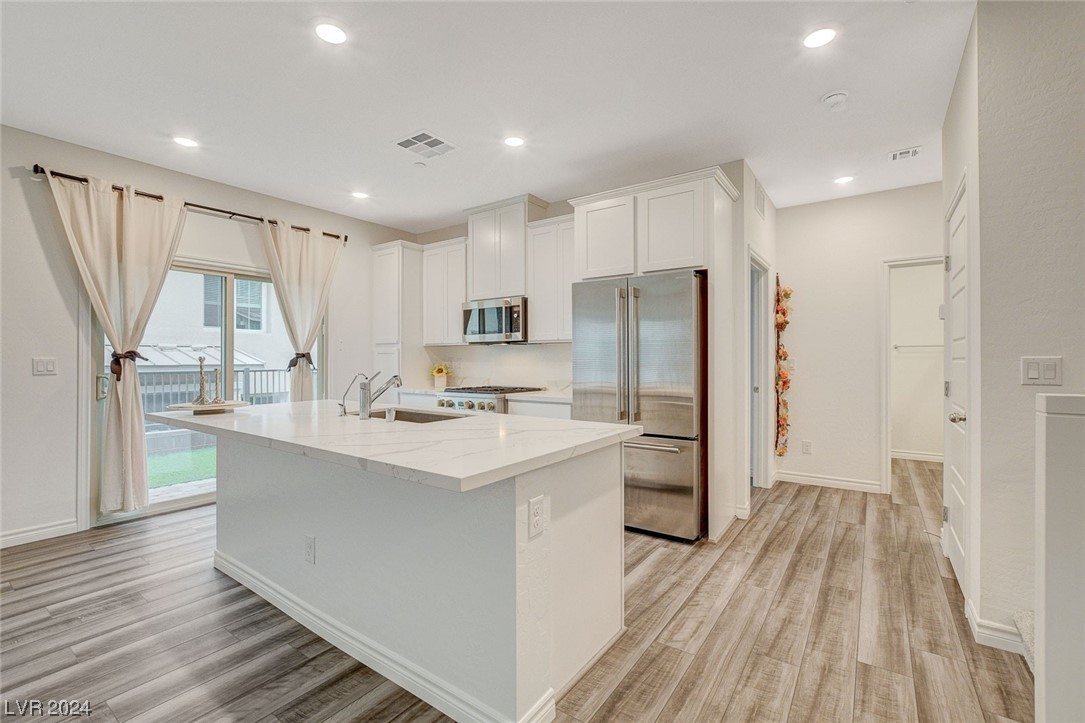 600 North Carriage Hill Drive 1108