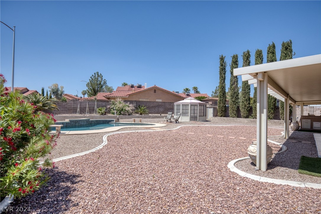 1528 Frandosa Lane