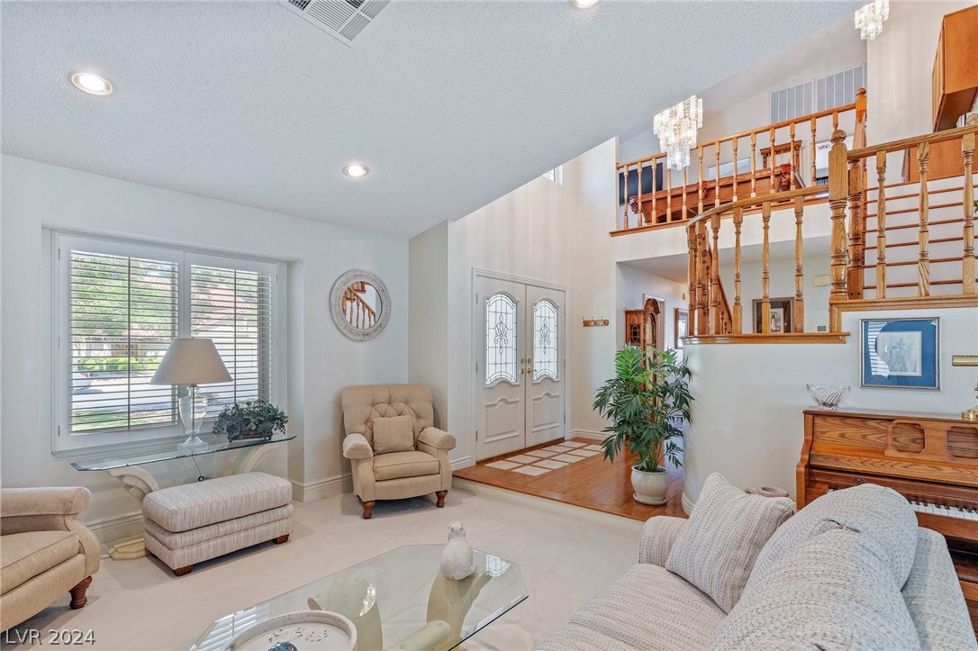 8921 Dio Guardi Drive