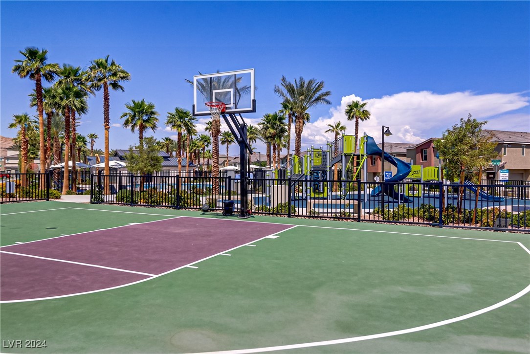 2710 Yellow Blaze Way 1