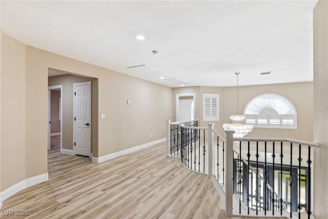 9113 Harvest Homes Street