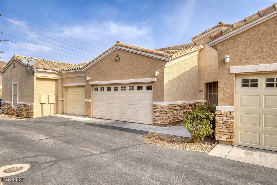 237 Garrett Lane 2