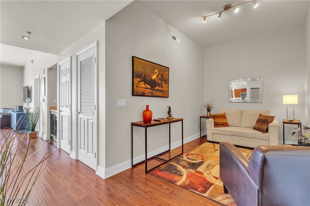 150 Las Vegas Boulevard 1906