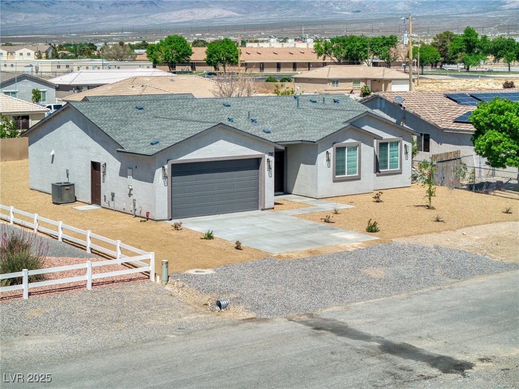 790 Lone Pine Road