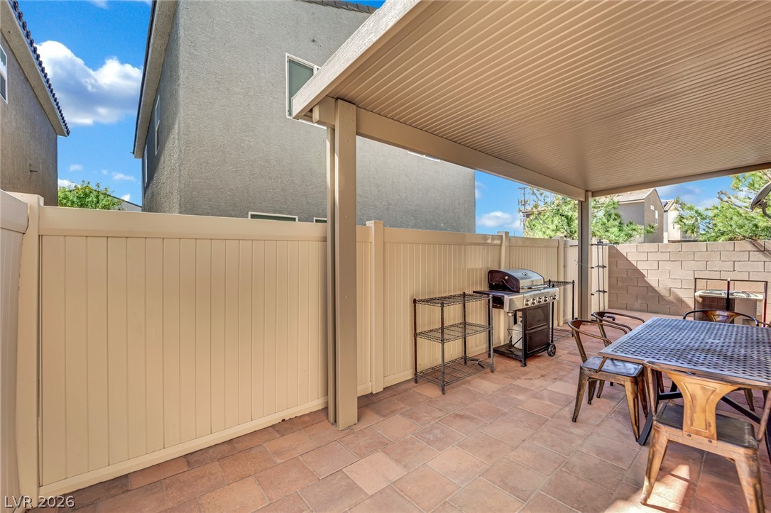 3639 Via Del Robles Avenue