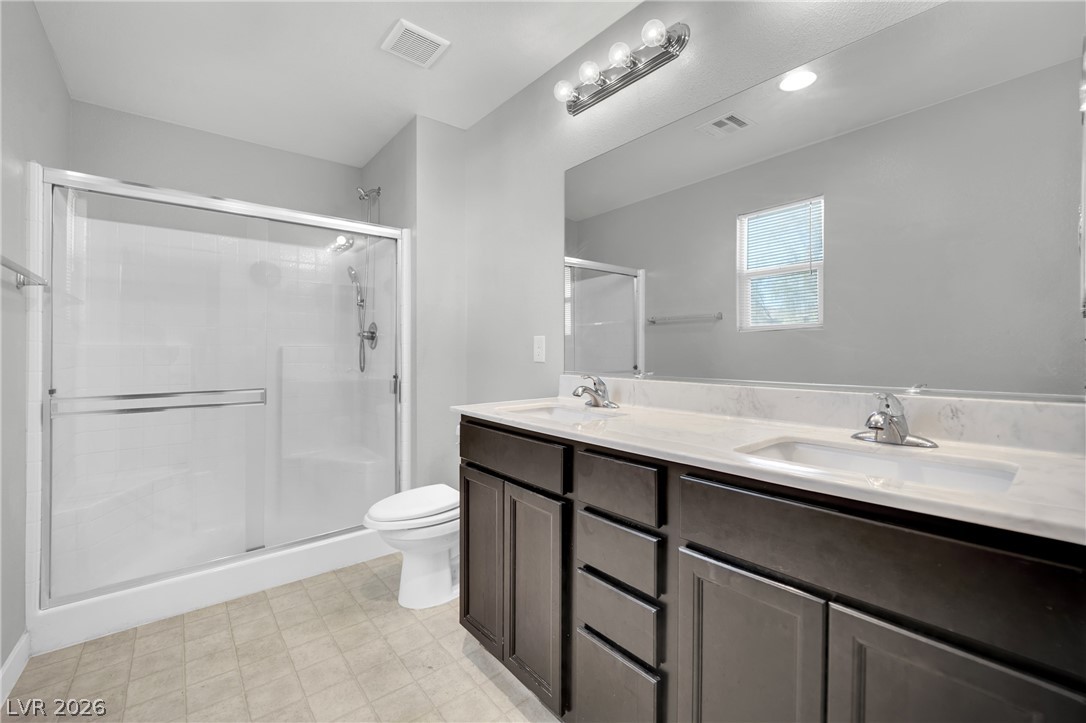 3639 Via Del Robles Avenue