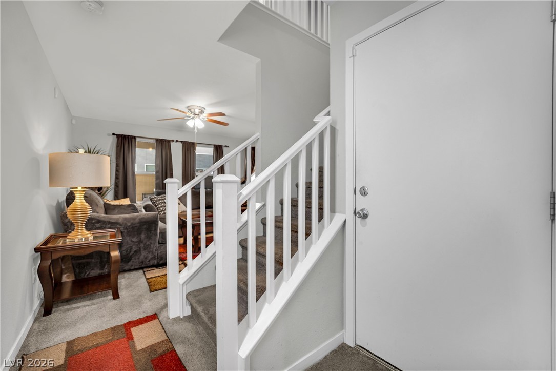 3639 Via Del Robles Avenue