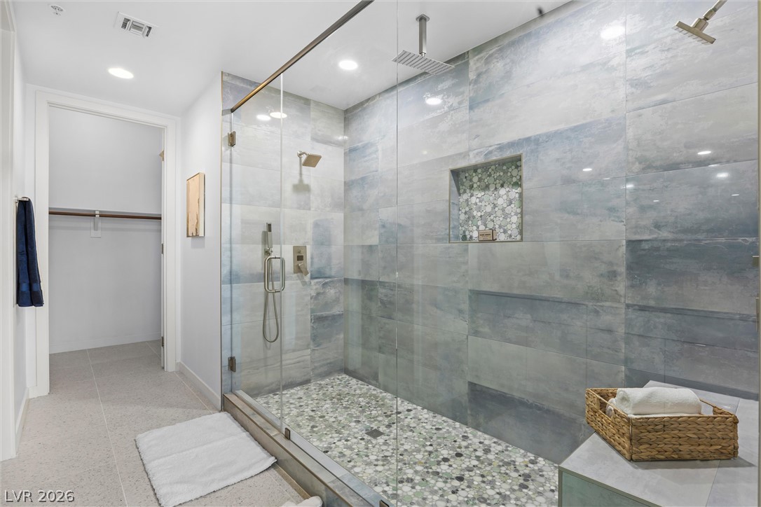 353 East Bonneville Avenue 421