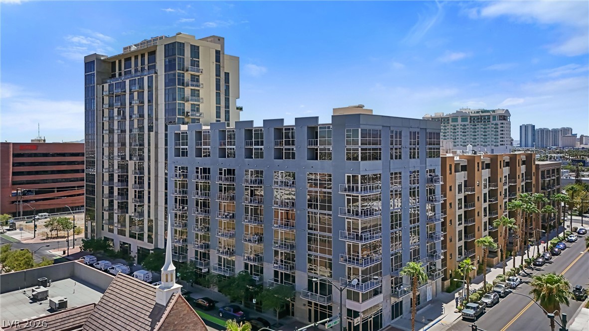 353 East Bonneville Avenue 421