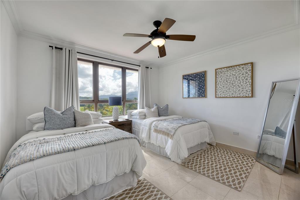 302B COUNTRY CLUB VILLAS