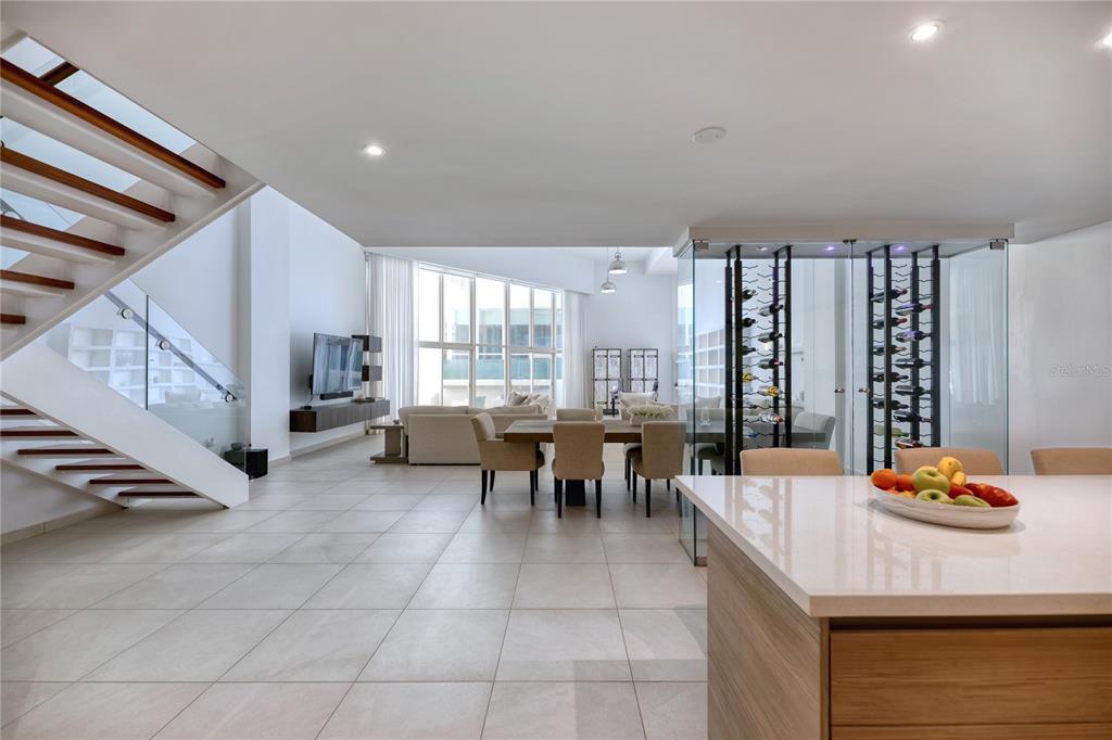 25 MUNOZ RIVERA AVENUE Unit: 407