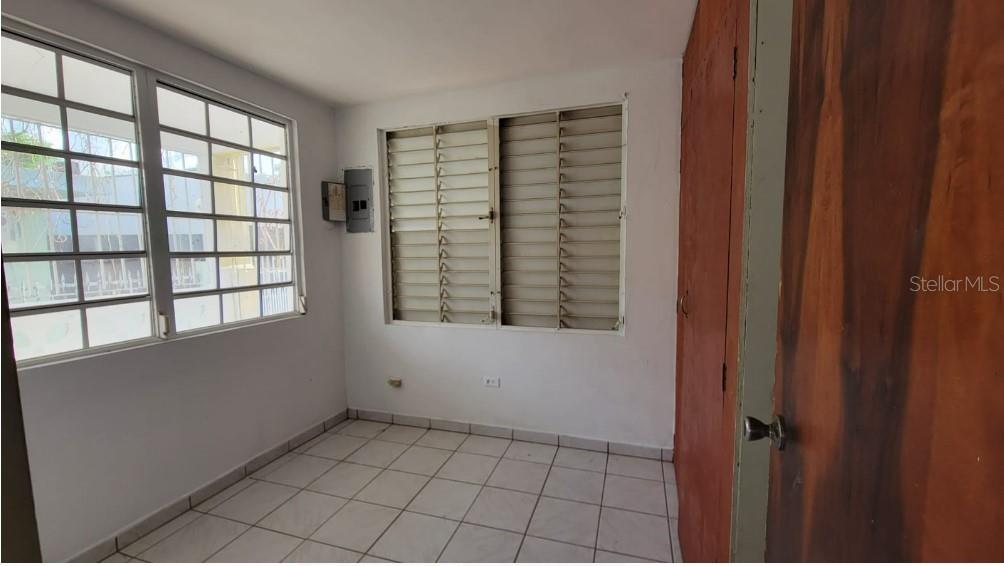 31 C-3 CAMPO ALEGRE COMMUNITY