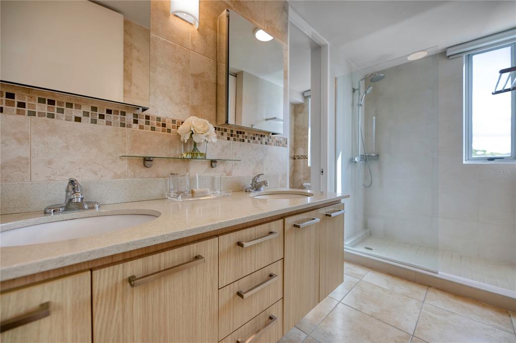 1420 WILSON STREET Unit: 602