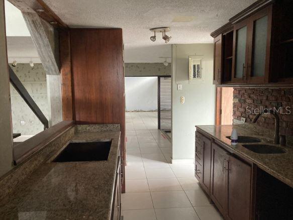 Urb. Jacaranda 18-B CALLE C