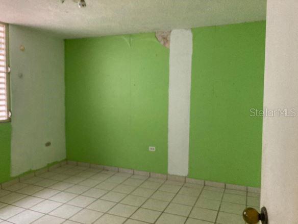 Urb. Jacaranda 18-B CALLE C