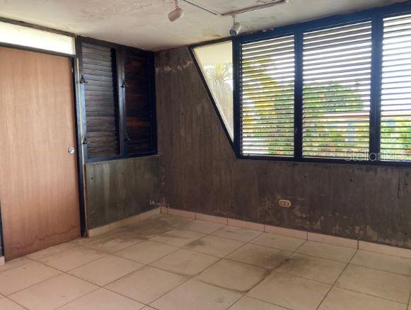 Urb. Jacaranda 18-B CALLE C