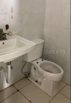 Urb. Jacaranda 18-B CALLE C