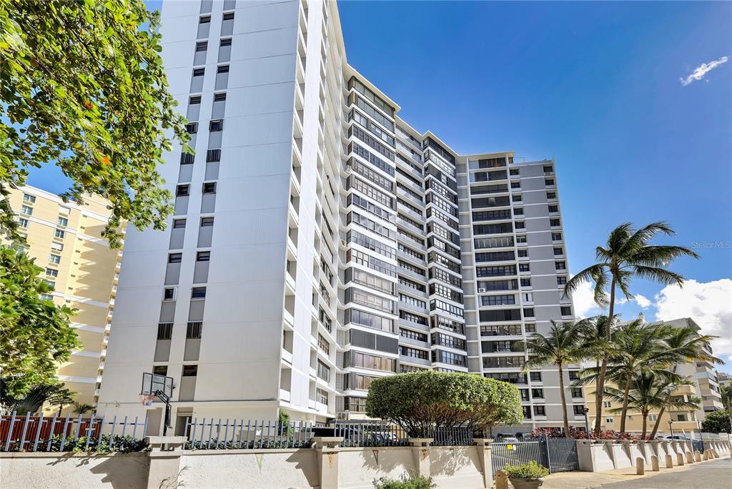 1 TAFT STREET Unit: 8D