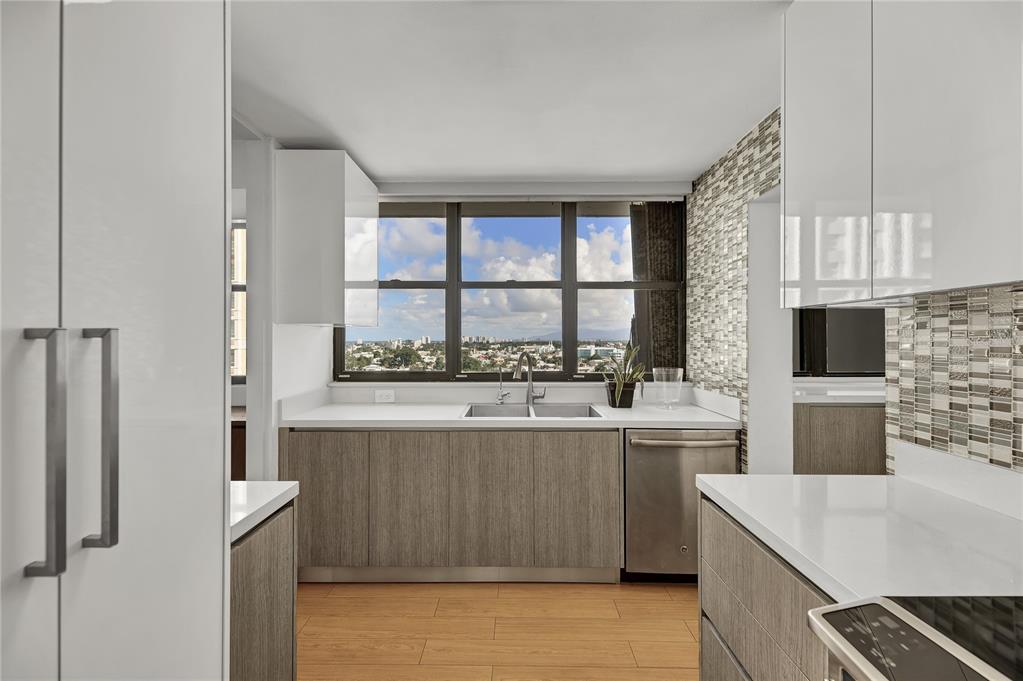 1 TAFT STREET Unit: 8D