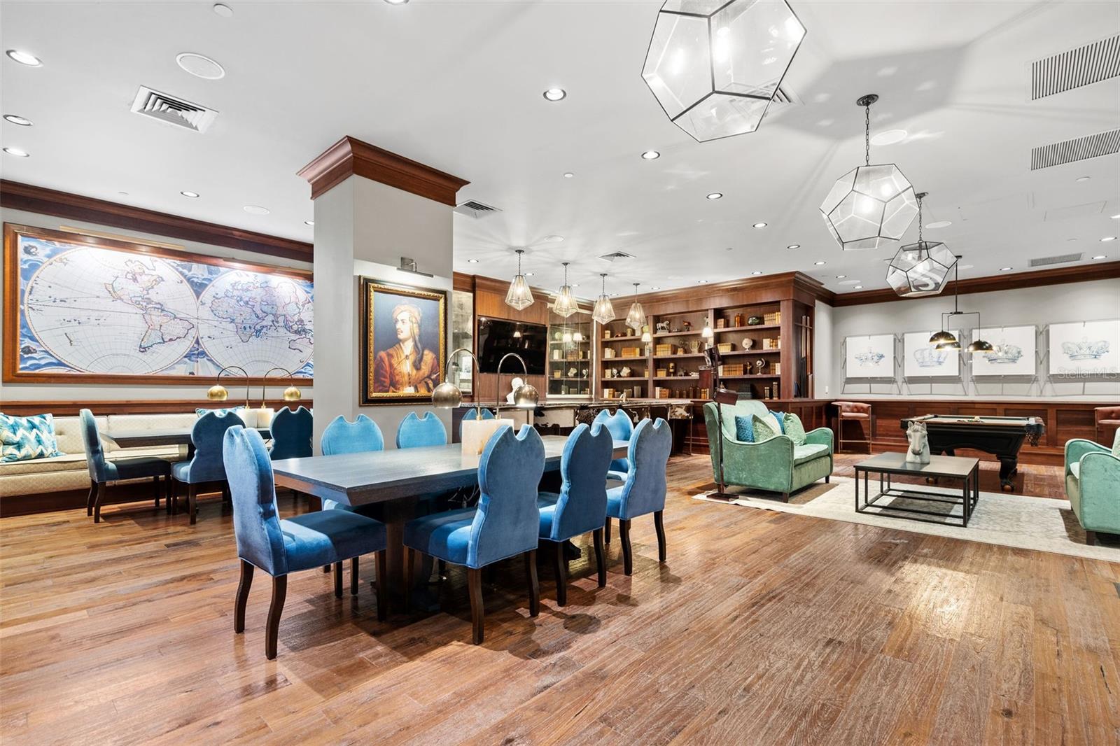 25 AVE. LUIS MUNOZ RIVERA Unit: 404