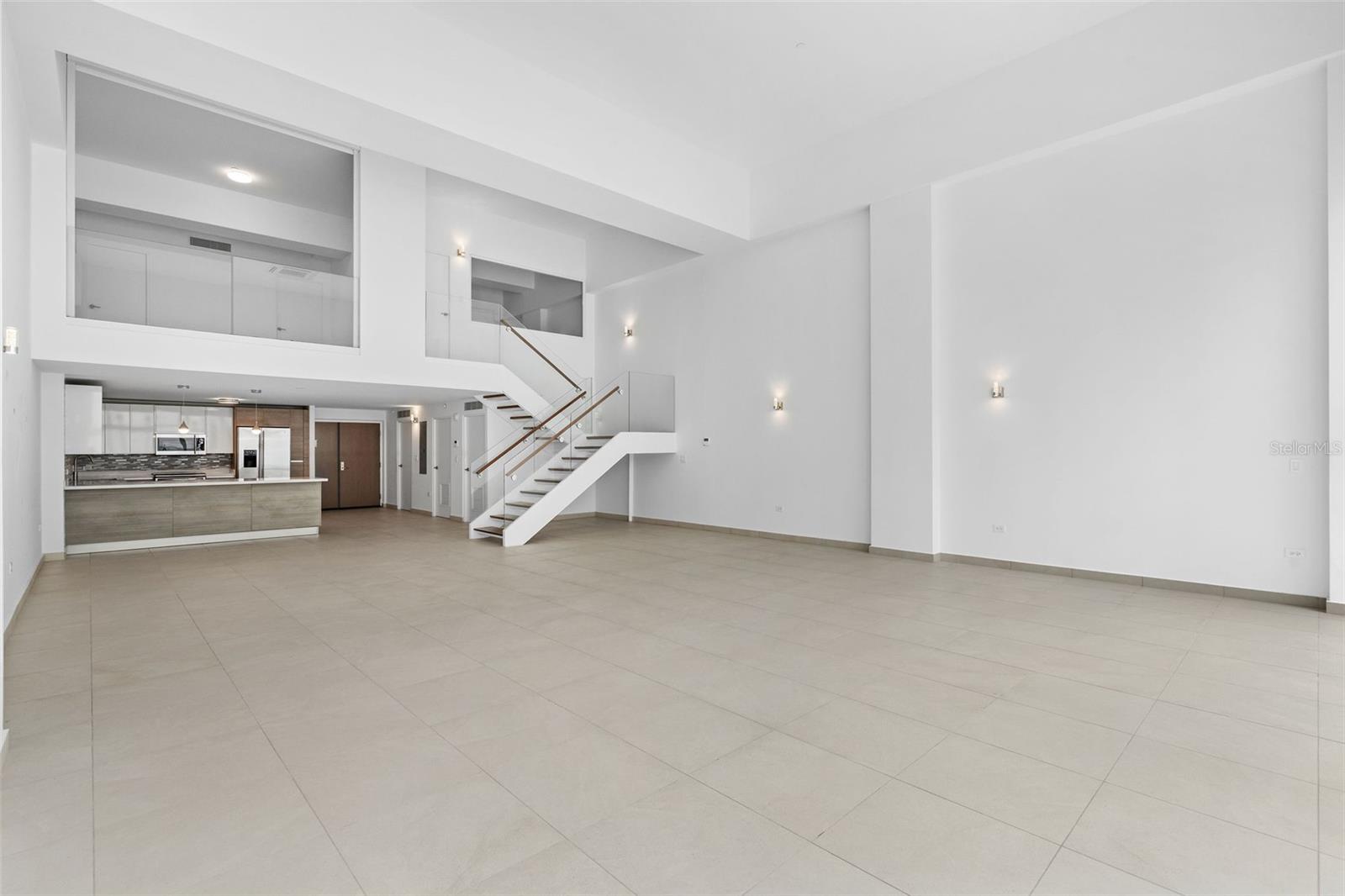 25 AVE. LUIS MUNOZ RIVERA Unit: 404