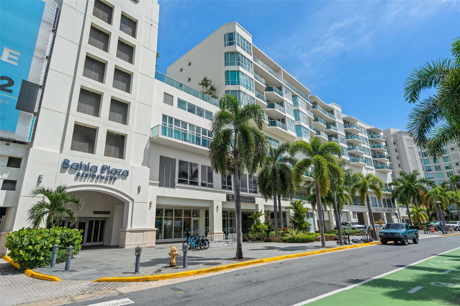 25 AVE. LUIS MUNOZ RIVERA Unit: 404