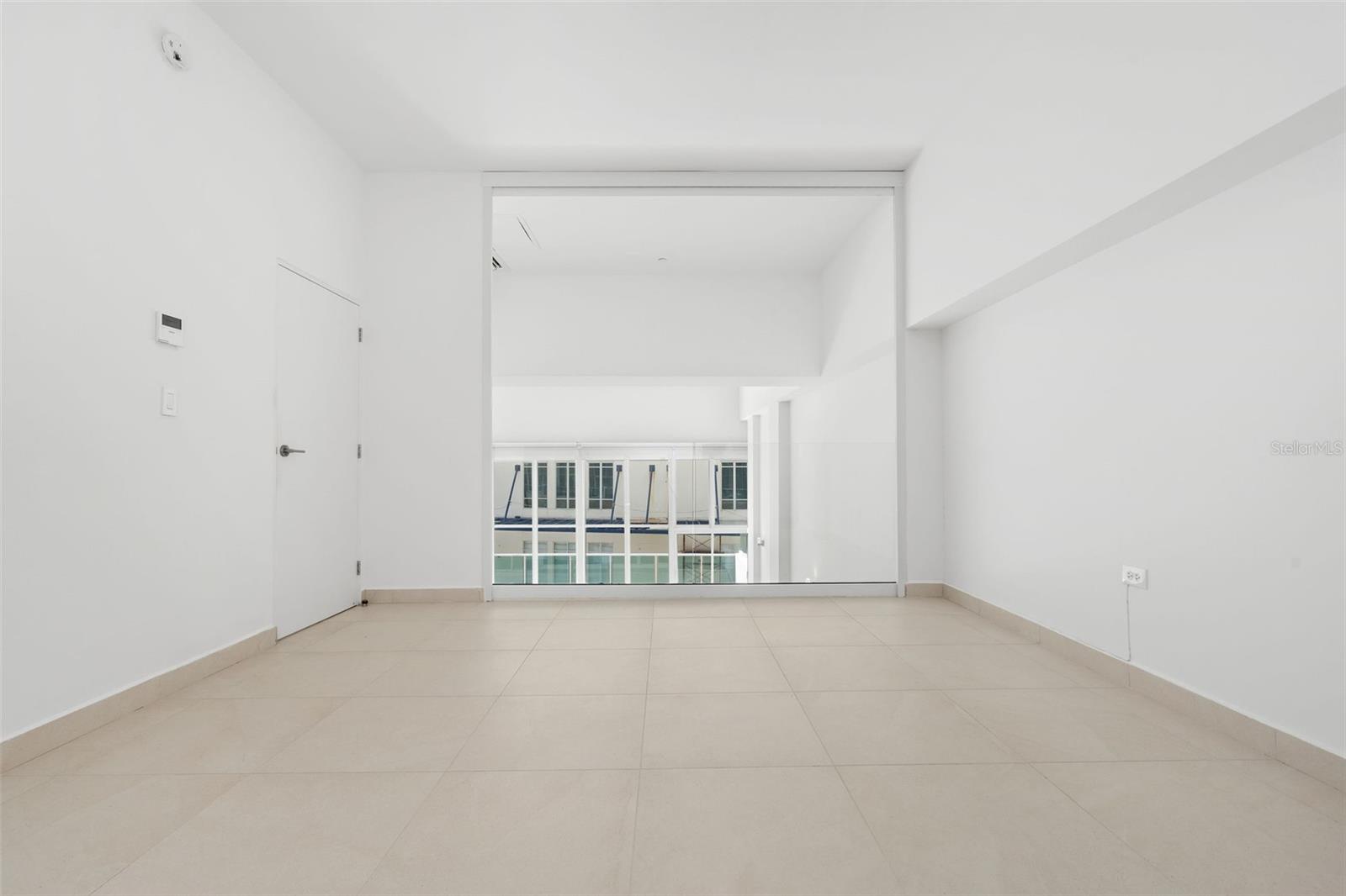 25 AVE. LUIS MUNOZ RIVERA Unit: 404