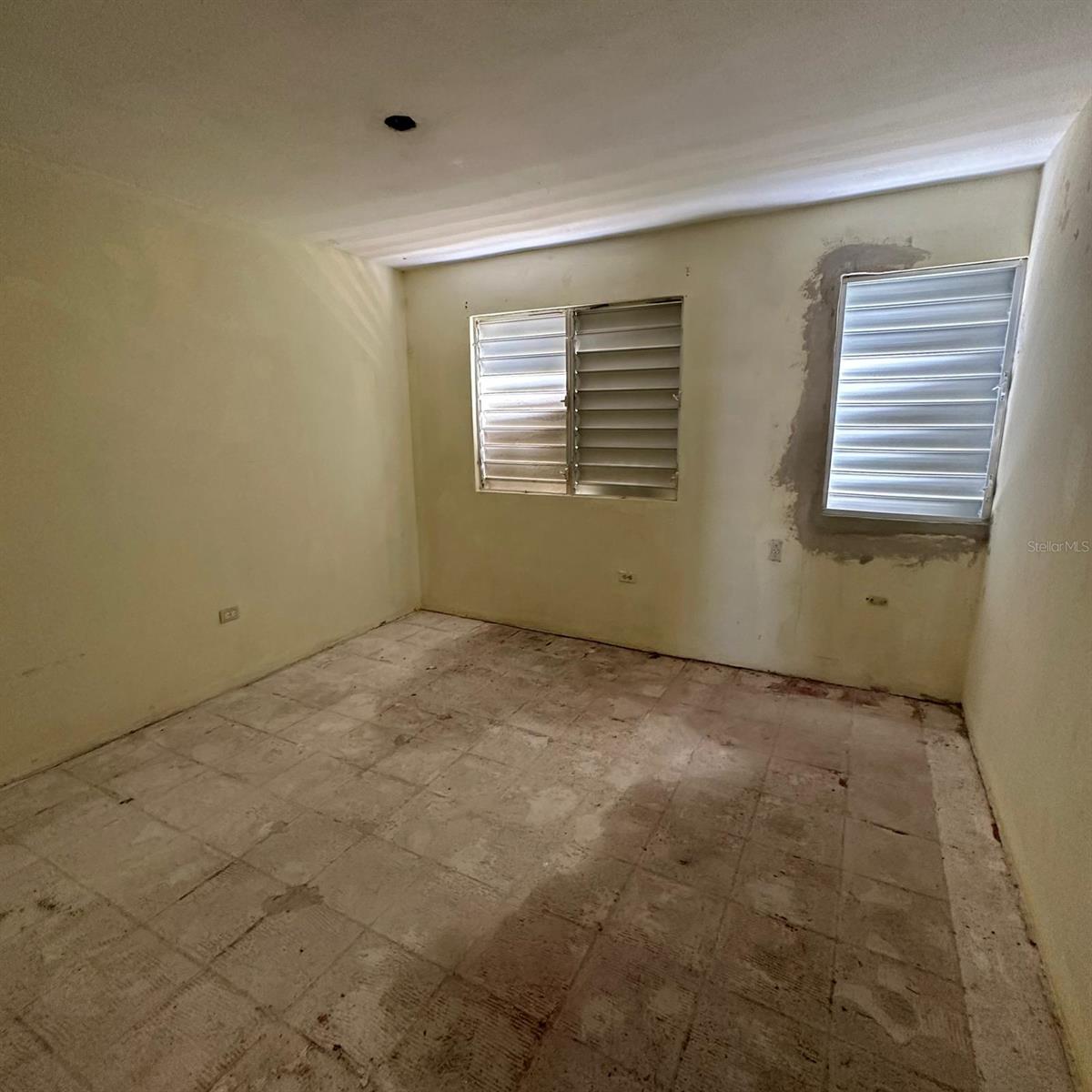 A-11 JARDINES DE SANTA ANA