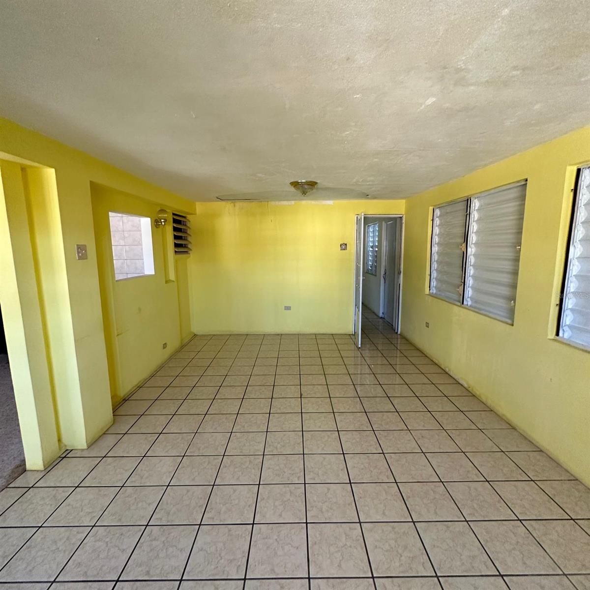 A-11 JARDINES DE SANTA ANA