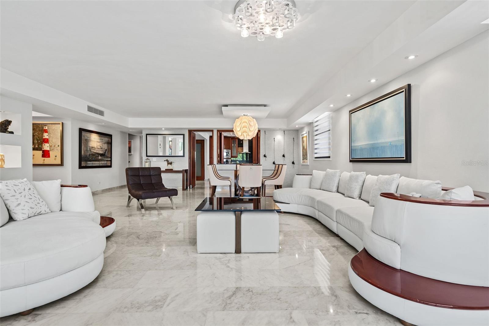 1223 LUCHETTI Unit: 4-N