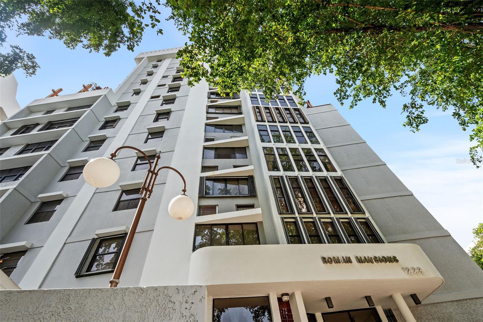 1223 LUCHETTI Unit: 4-N