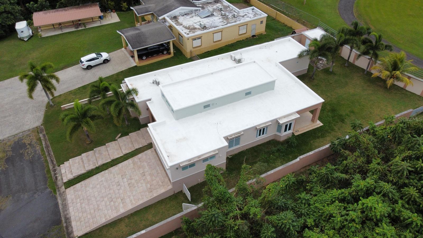 Carr 931 km 1.8 SECTOR BEZARES