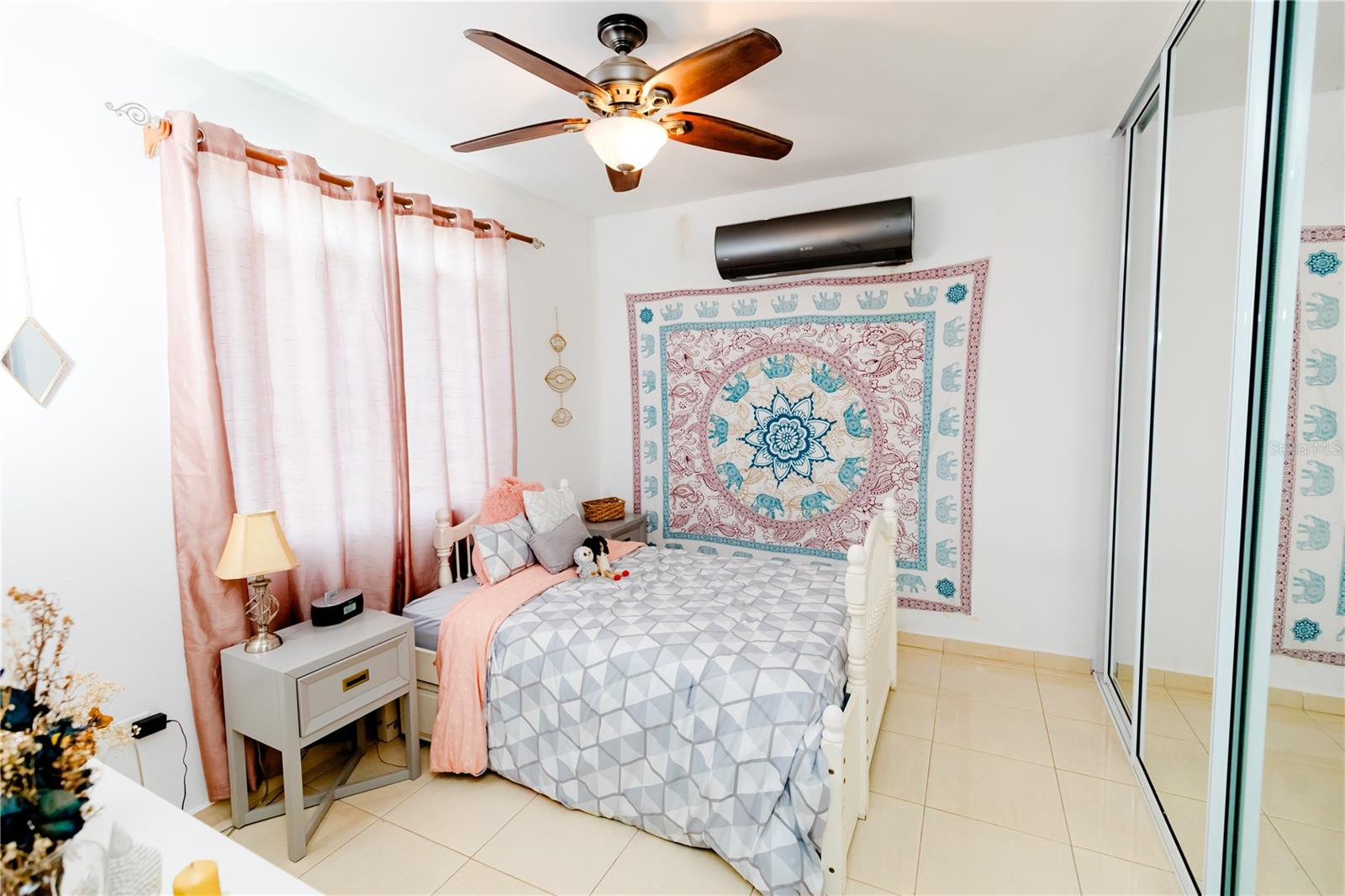 Carr 931 km 1.8 SECTOR BEZARES