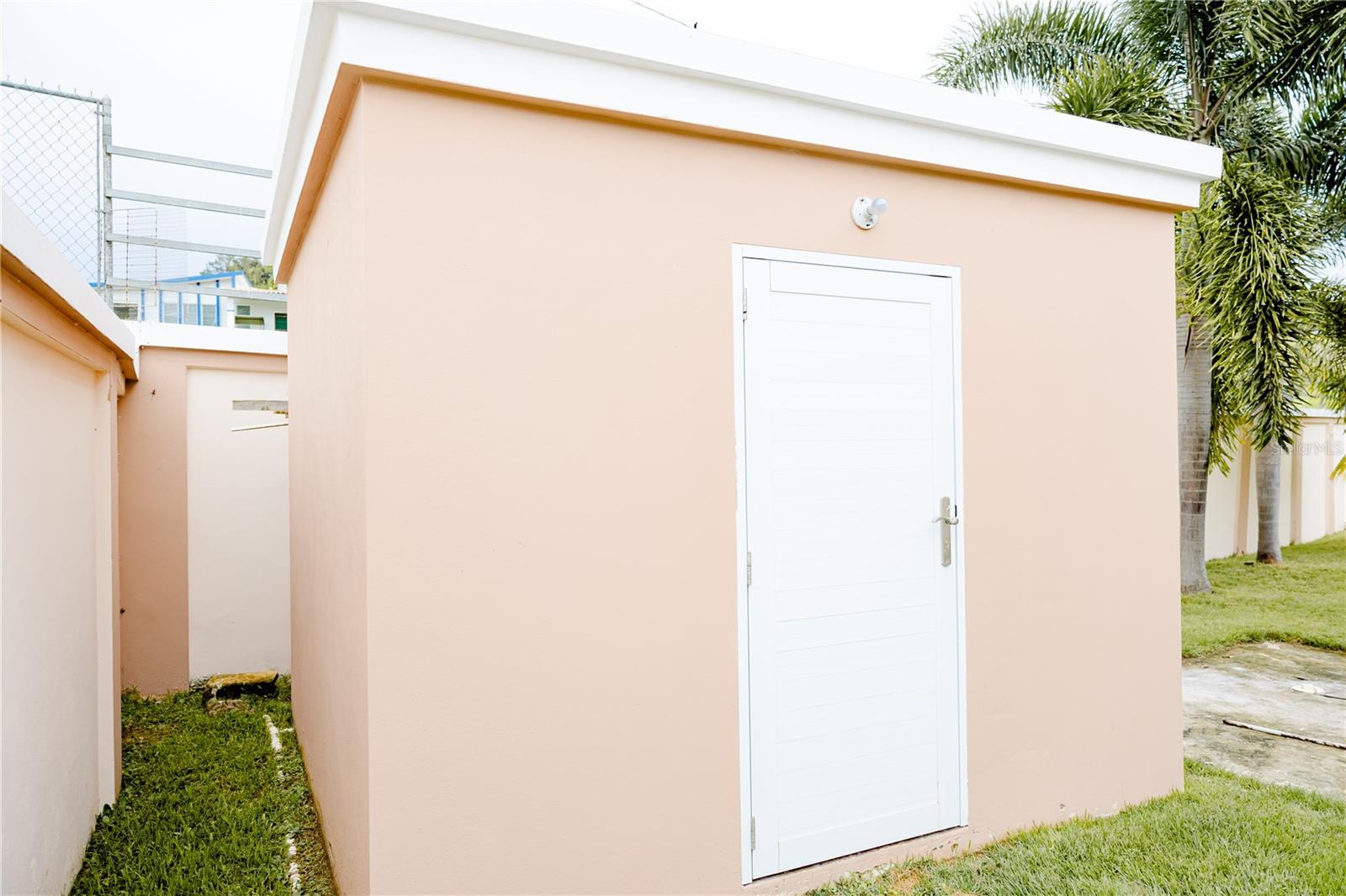 Carr 931 km 1.8 SECTOR BEZARES