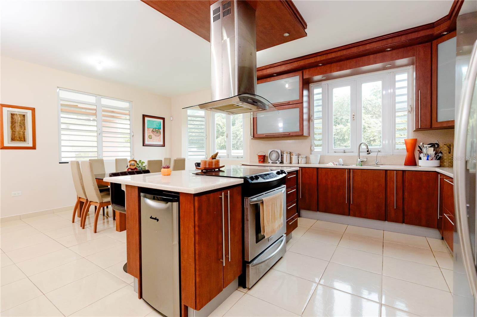 Carr 931 km 1.8 SECTOR BEZARES