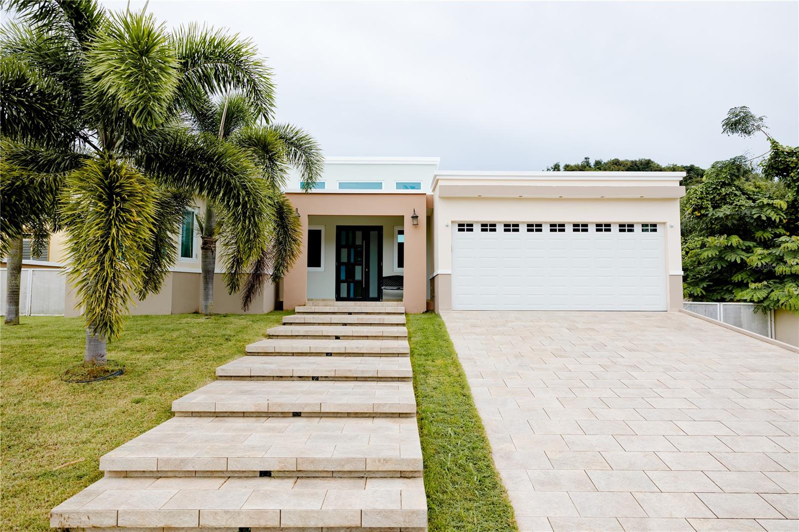 Carr 931 km 1.8 SECTOR BEZARES