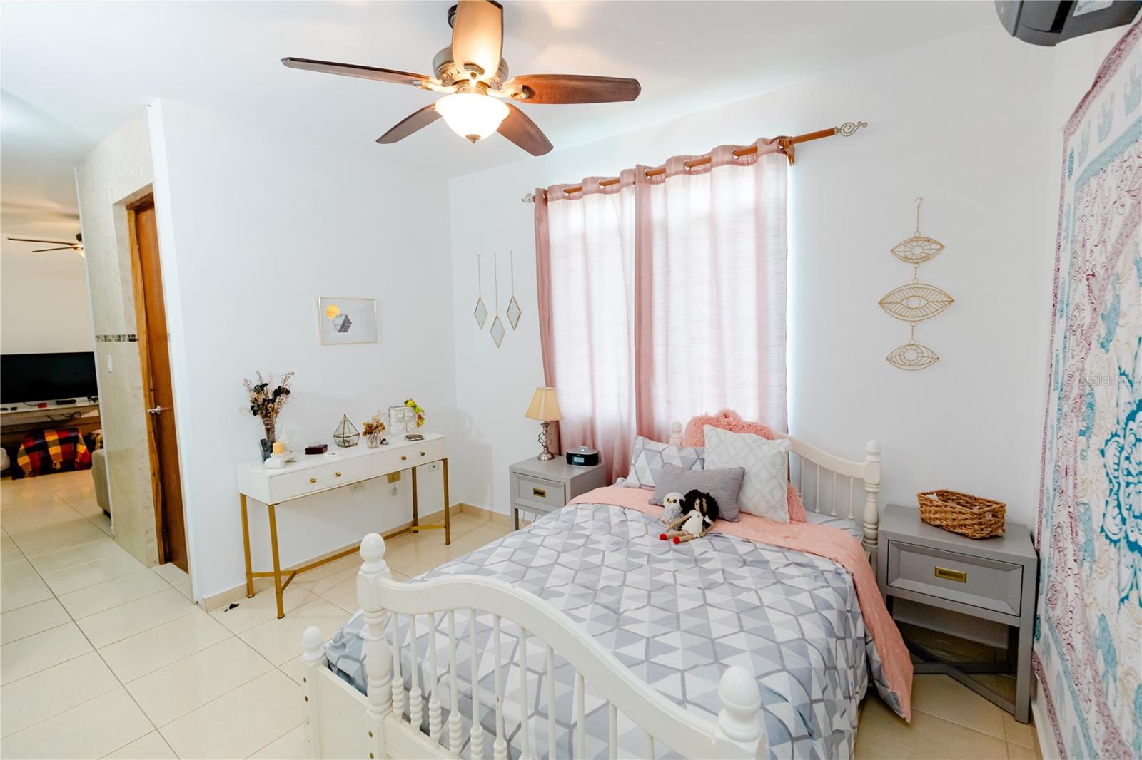 Carr 931 km 1.8 SECTOR BEZARES