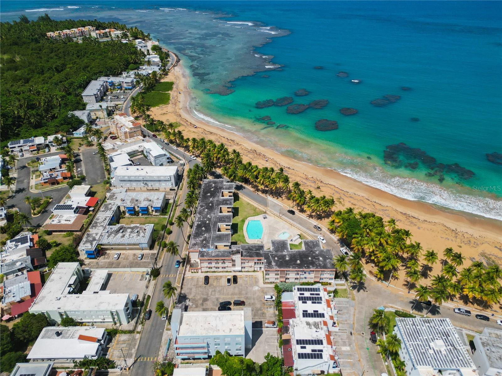 105 COND. COSTA LUQUILLO #105