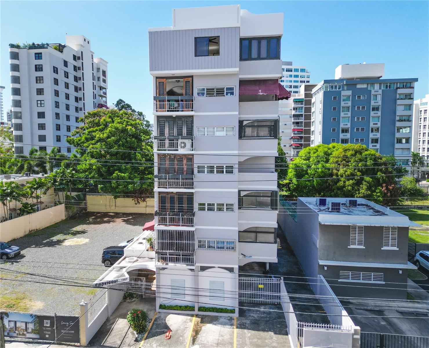 1367 WILSON AVE #401