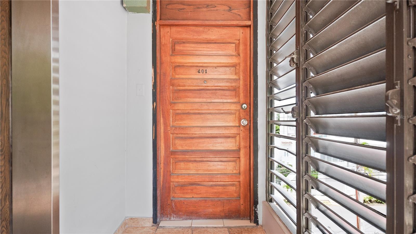 1367 WILSON AVE #401