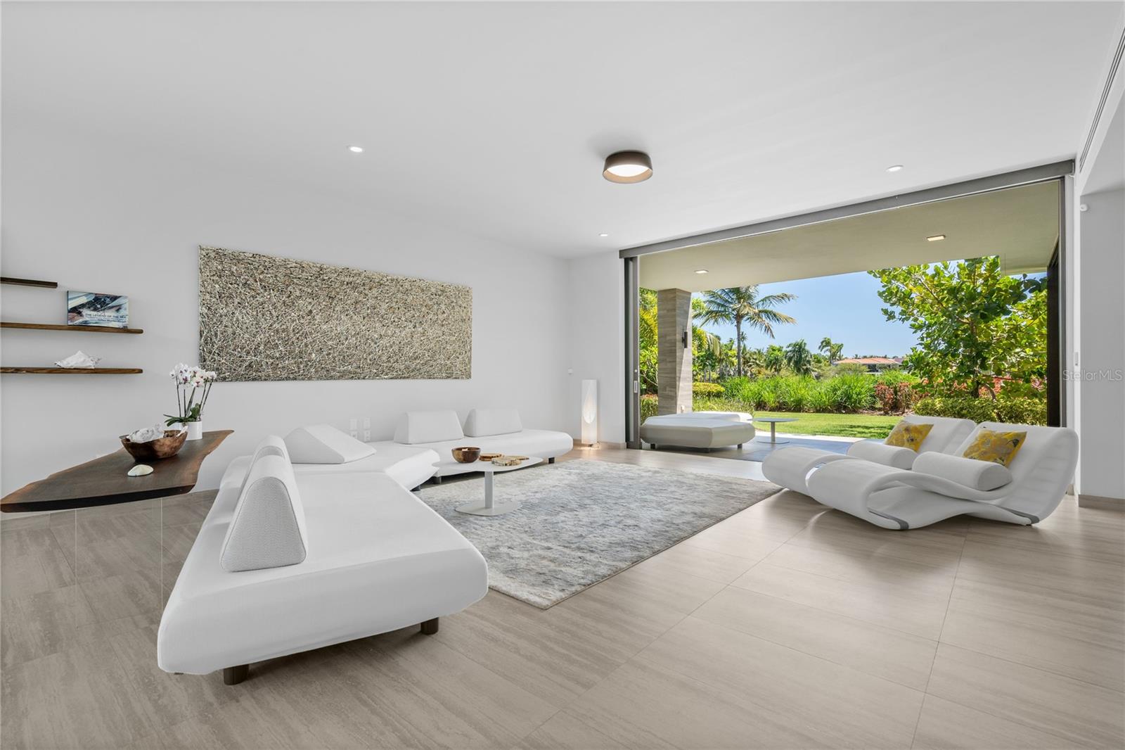 The Enclave 200 PLANTATION DRIVE #11