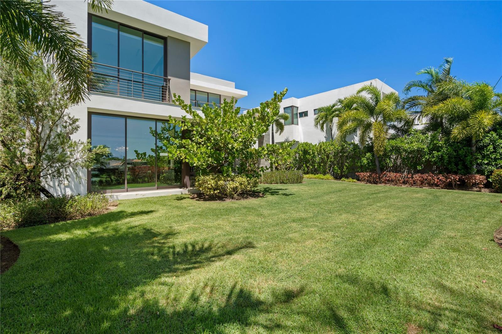 The Enclave 200 PLANTATION DRIVE #11