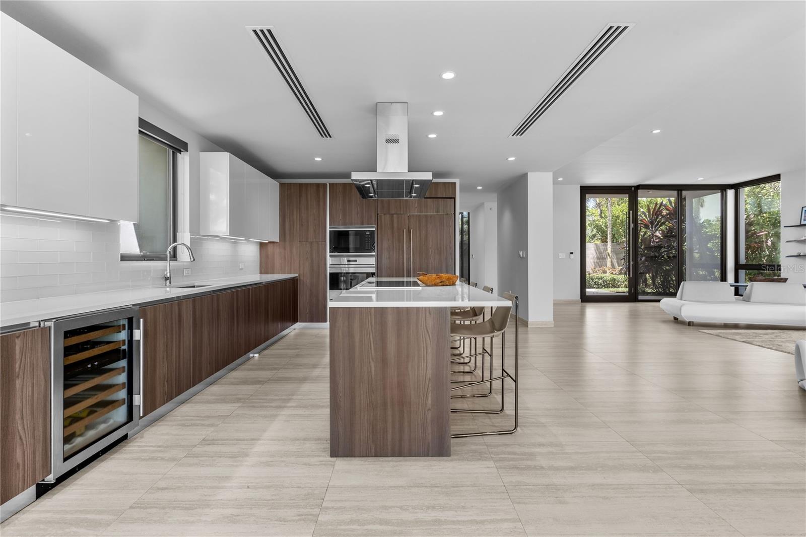 The Enclave 200 PLANTATION DRIVE #11