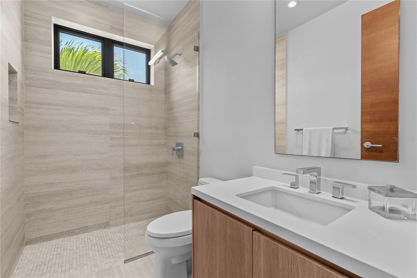 The Enclave 200 PLANTATION DRIVE #11