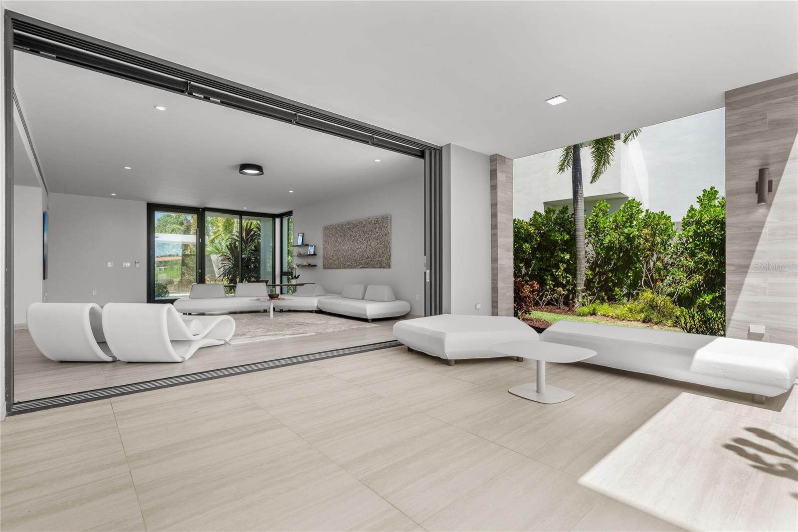 The Enclave 200 PLANTATION DRIVE #11