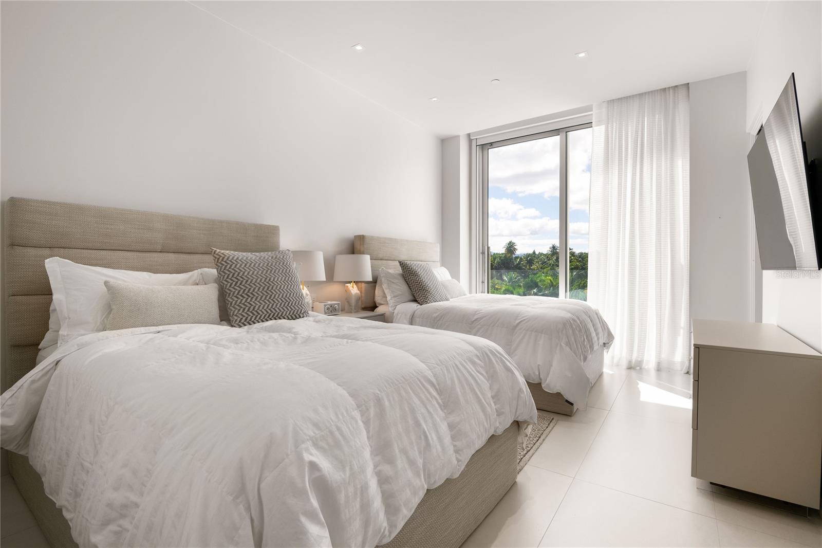 7000 BAHIA BEACH BLV #2301