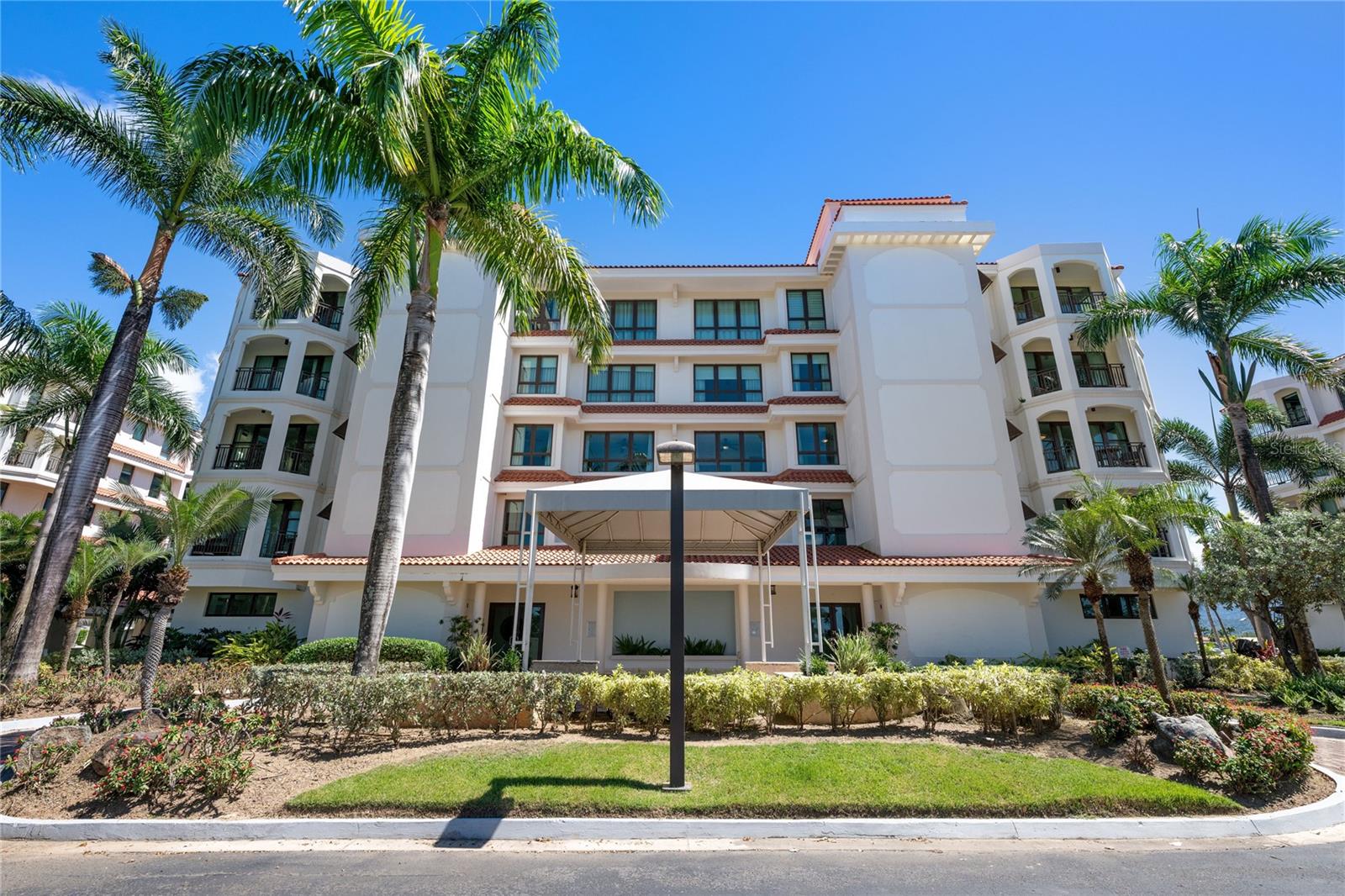 200 COCO BEACH BVL #401A